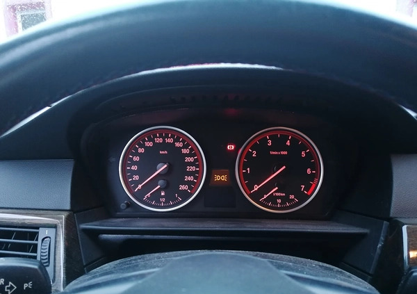 BMW Seria 5 cena 41200 przebieg: 267000, rok produkcji 2007 z Warszawa małe 137